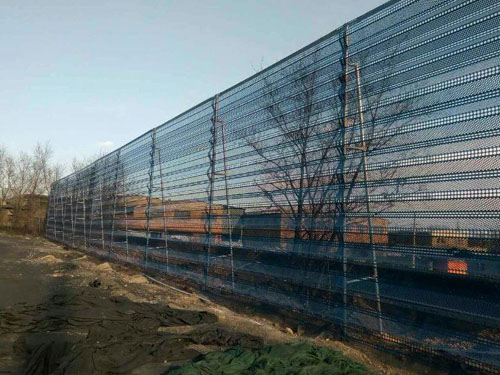 道路兩側(cè)防風抑塵網(wǎng)